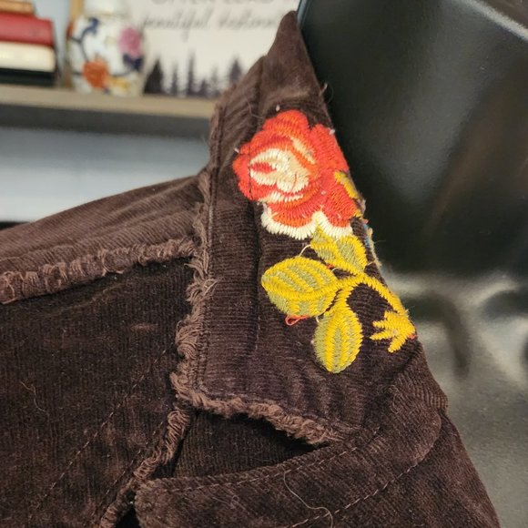 Embroidered Micro-Cord Jacket from Kikit Jeans - Picture 6 of 7